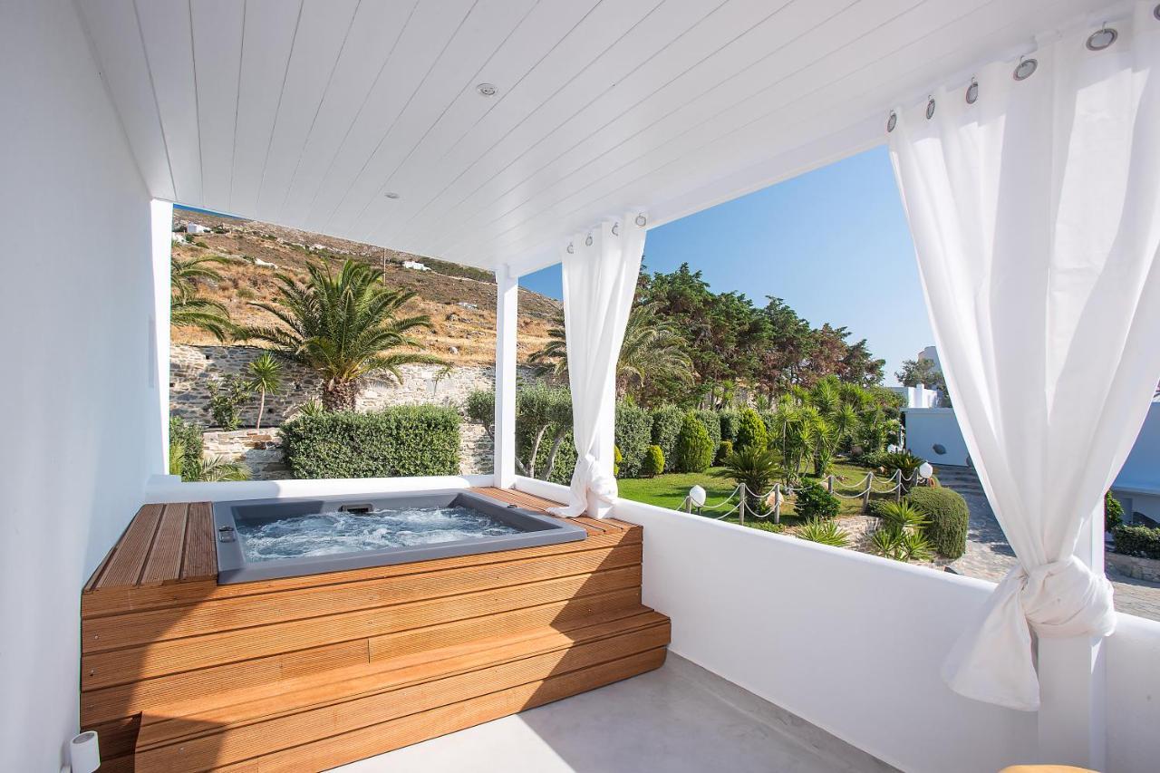 Paros Palace Bagian luar foto